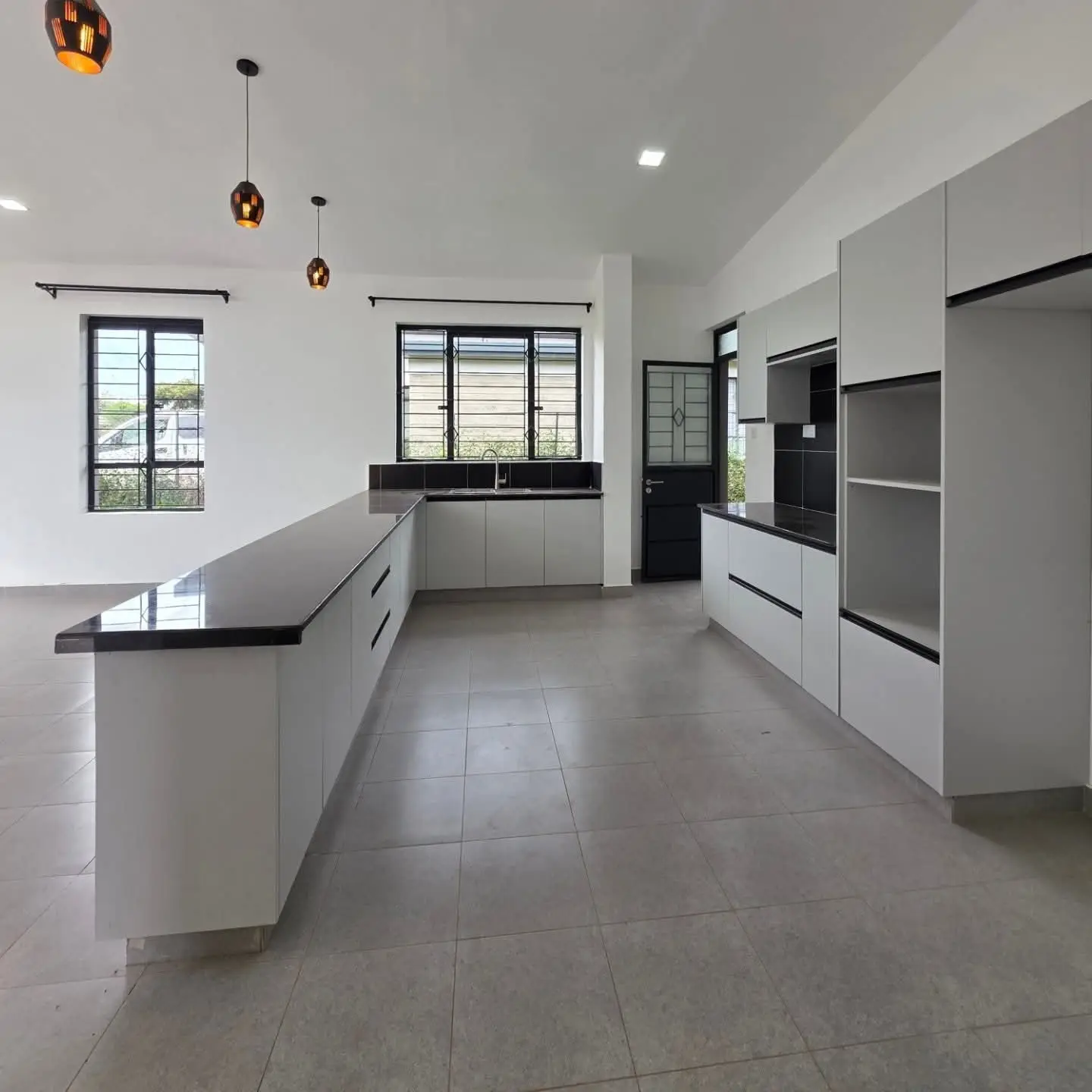 3 Bedroom Bungalow plus Dsq For Sale thumbnail 13