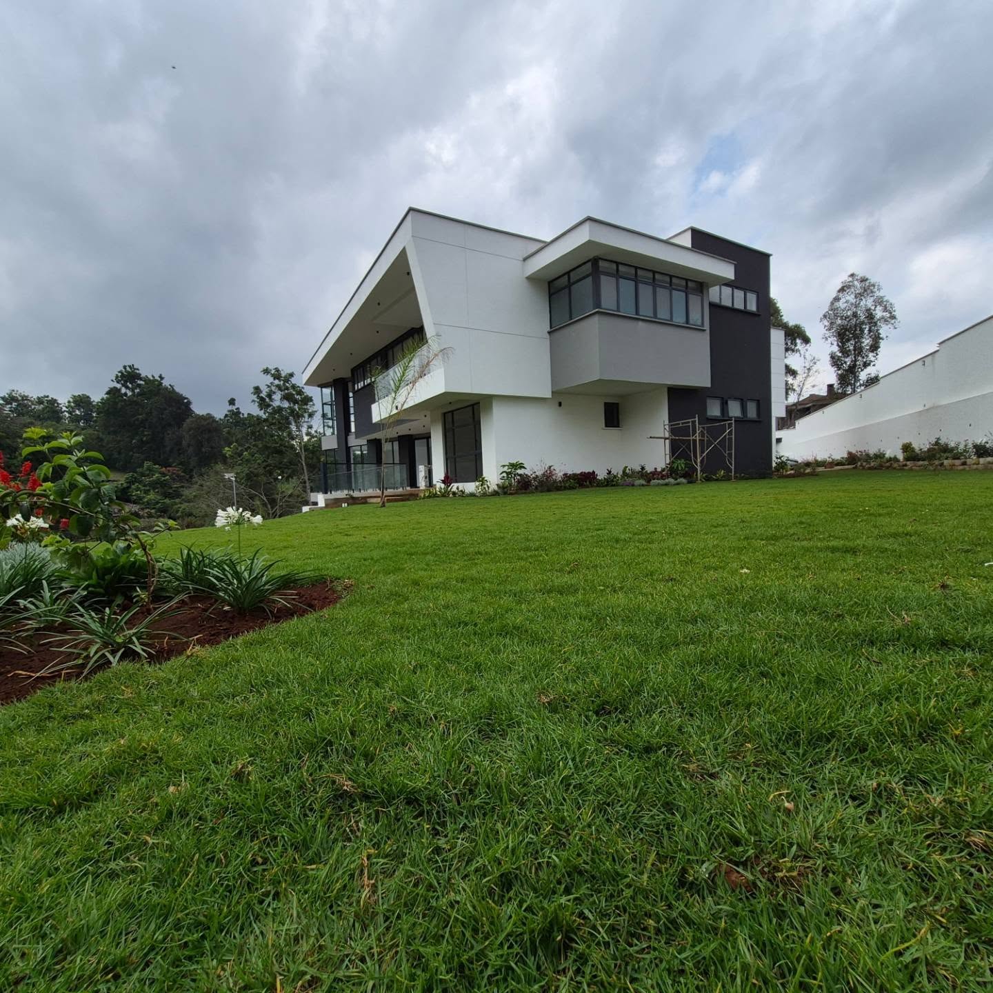 Exclusive 5-Bedroom Residence for Sale — Nyari Estate, Nairobi