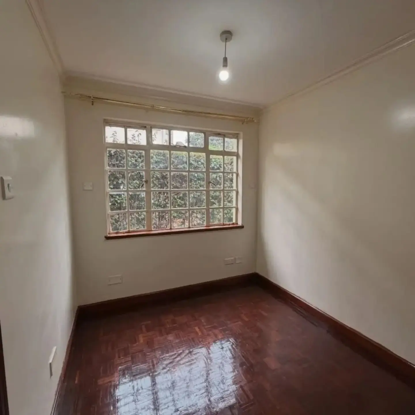 4-bedroom all en-suite villa for rent thumbnail 8