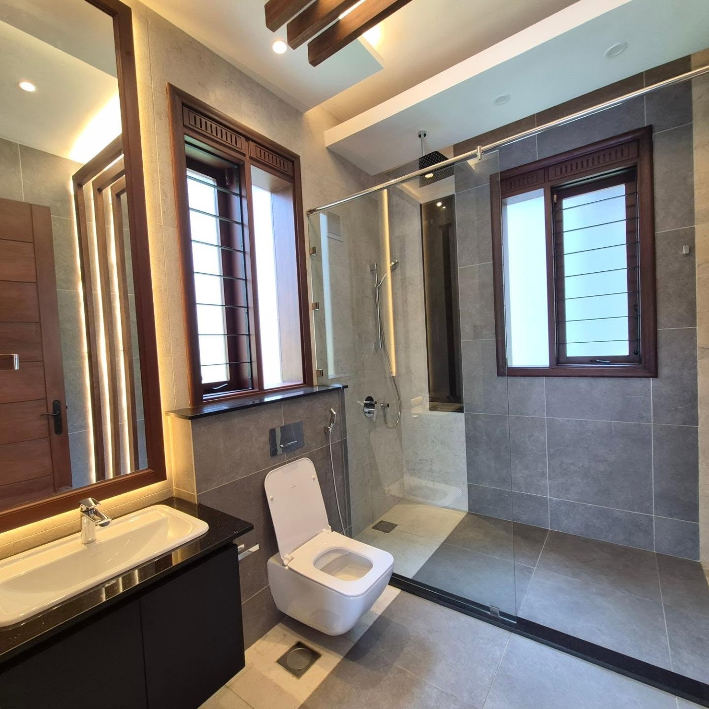 4-Bedroom Ambassadorial Residence for Sale In Runda thumbnail 12