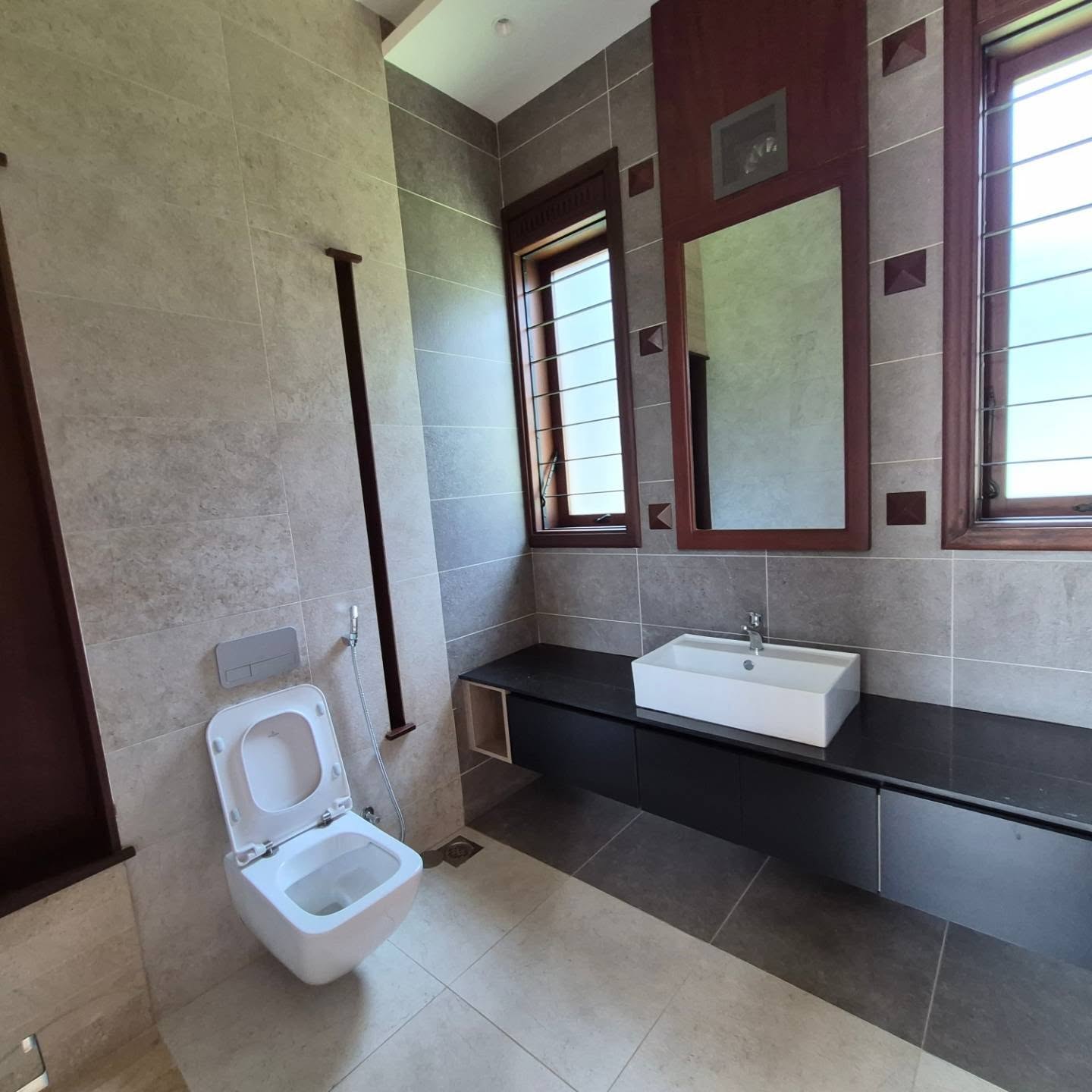 4-Bedroom House for Sale thumbnail 8