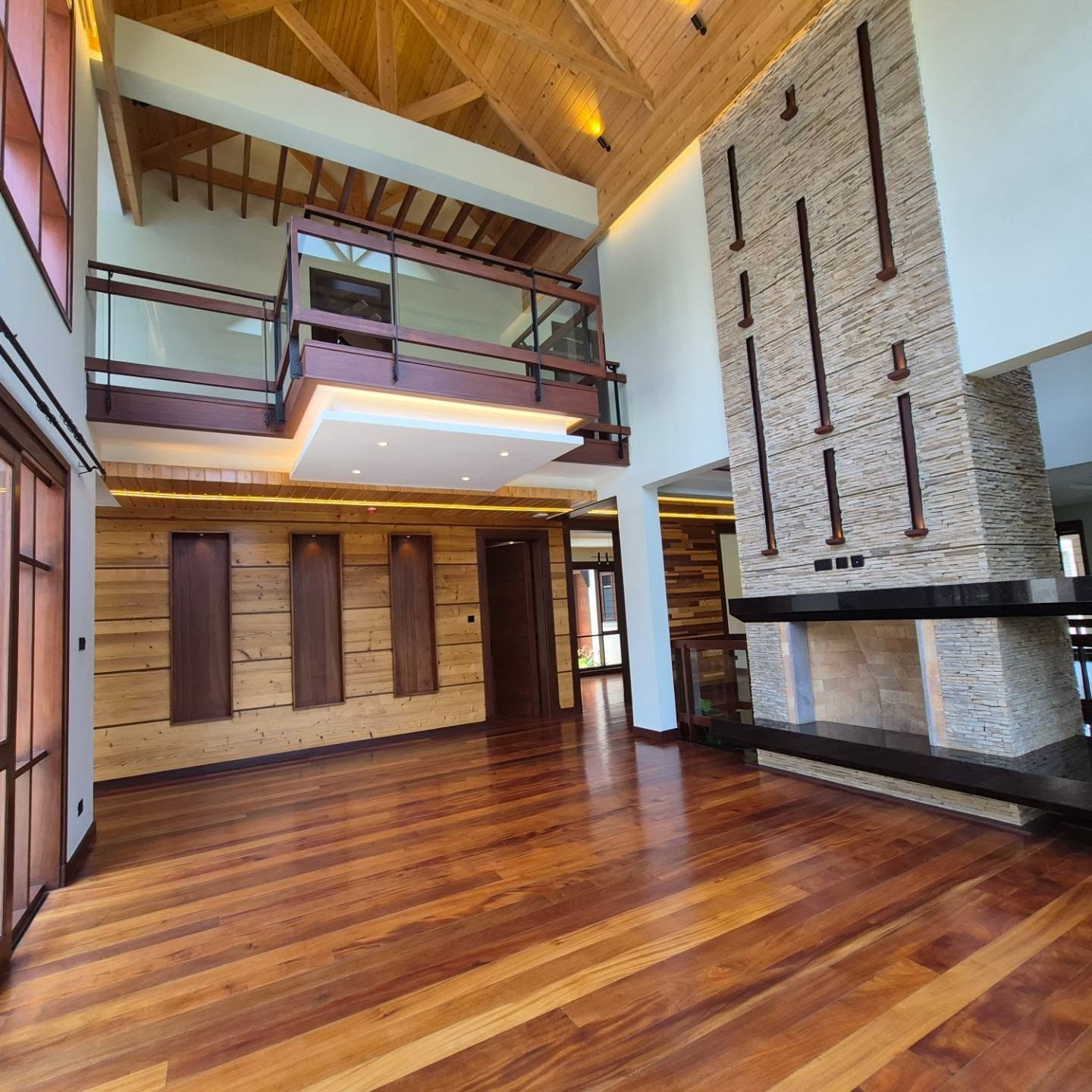 4-Bedroom House for Sale thumbnail 13