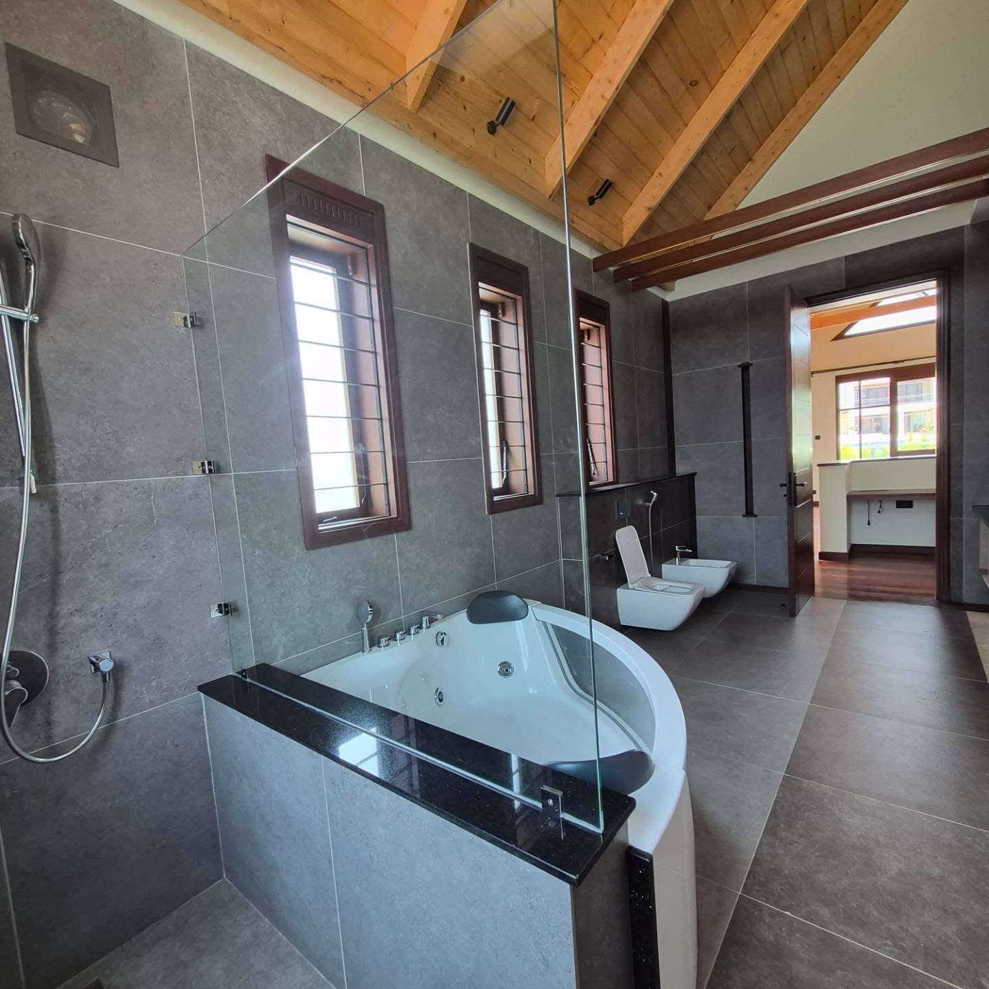 4-Bedroom House for Sale thumbnail 19