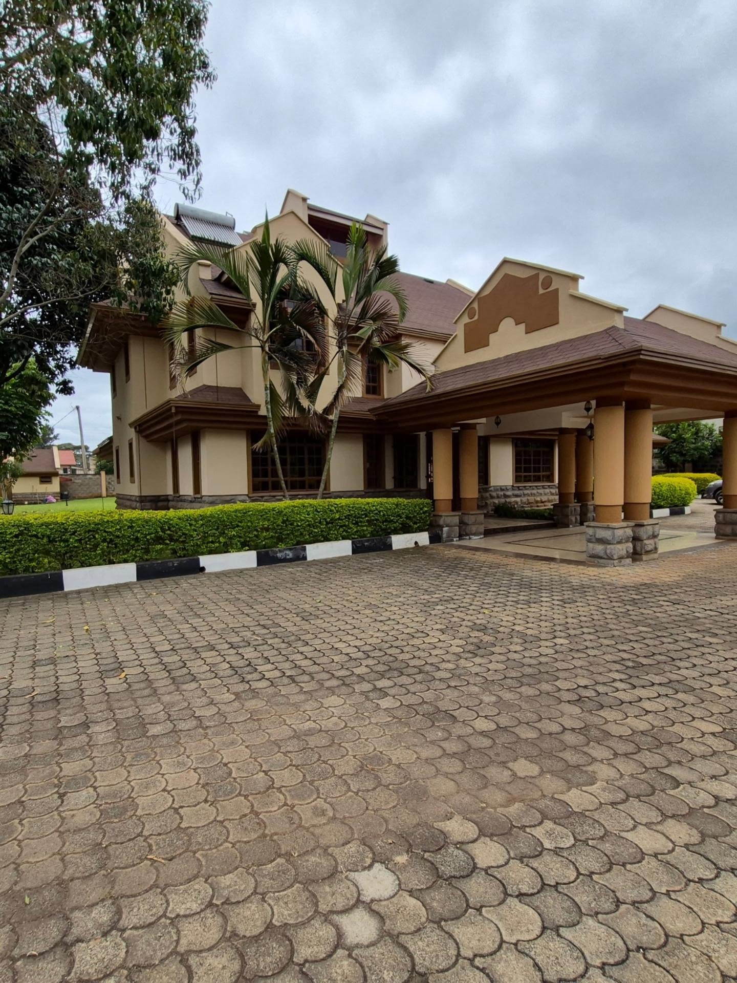 5 bedroom all En-suite House in Runda — Runda, Nairobi