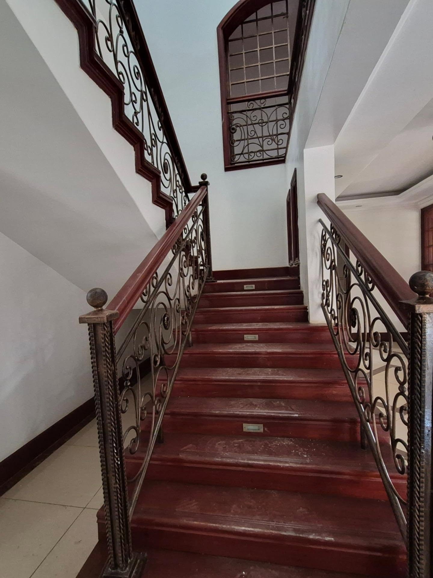 5 bedroom all En-suite House in Runda thumbnail 8