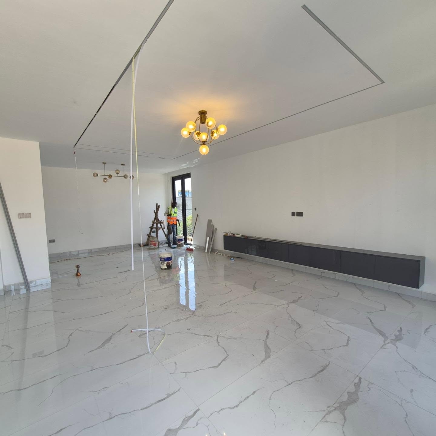 5-BEDROOM ALL-ENSUITE MAISONETTE FOR SALE thumbnail 8