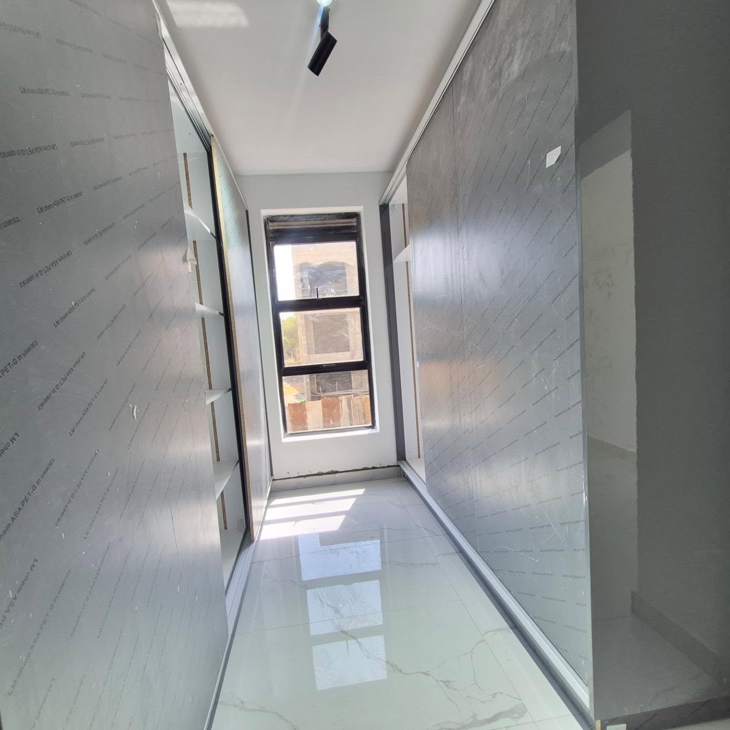 5-BEDROOM ALL-ENSUITE MAISONETTE FOR SALE thumbnail 13