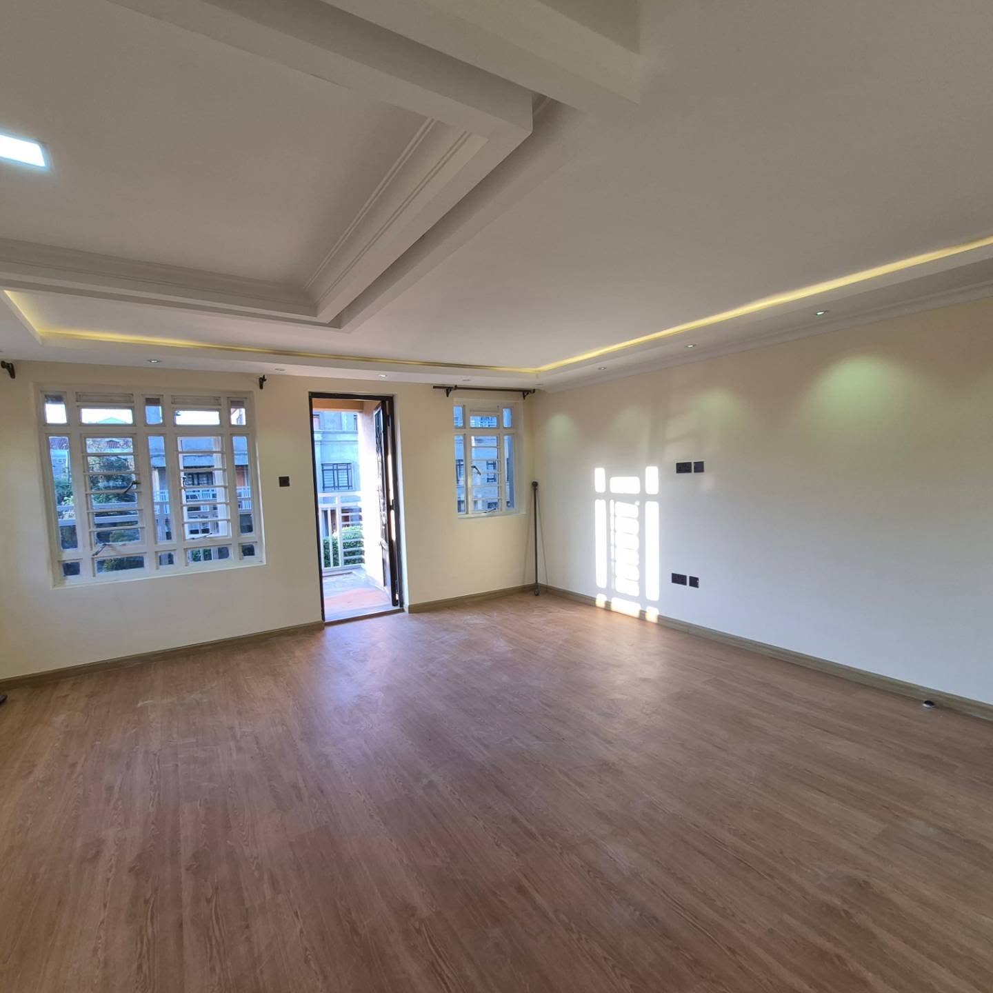 5 Bedroom House For Rent thumbnail 7