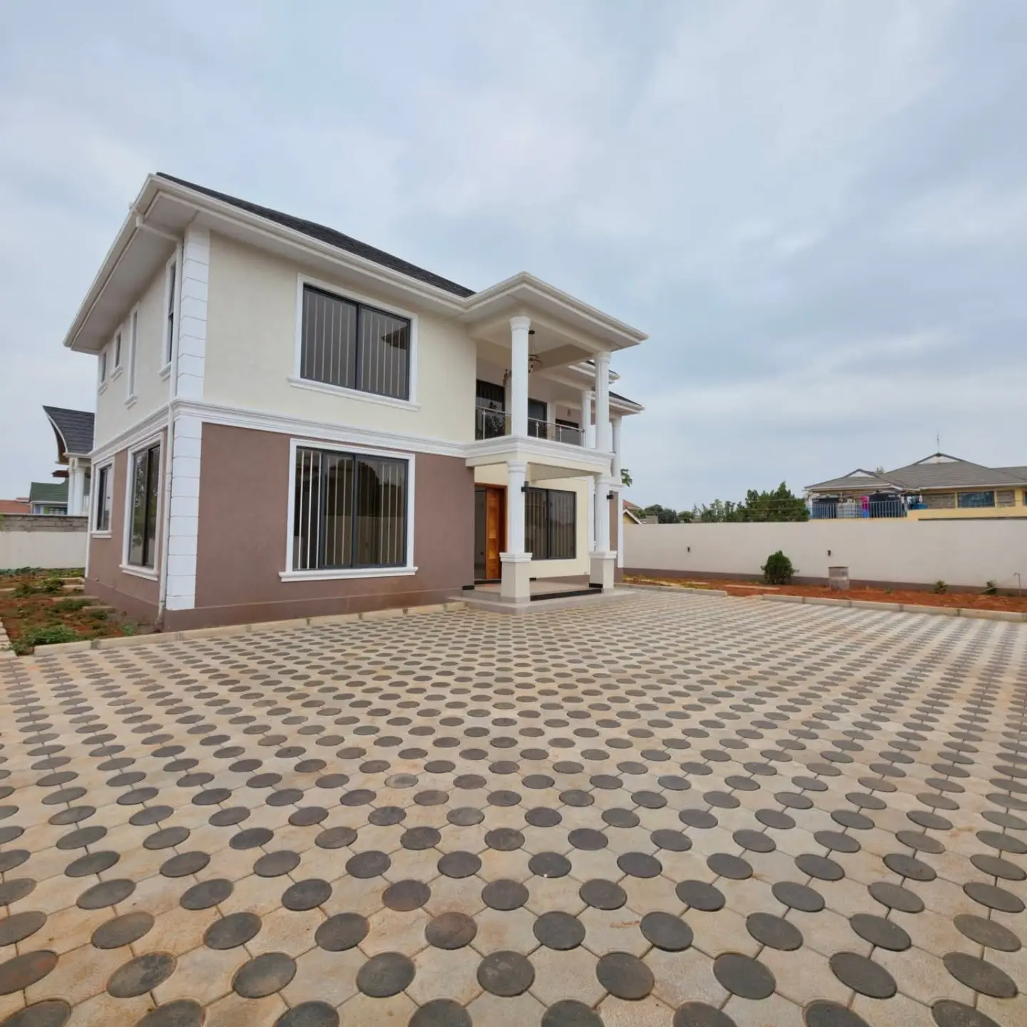 4-Bedroom Townhouse plus Dsq For Sale Thika Road — Thika Road, Nairobi
