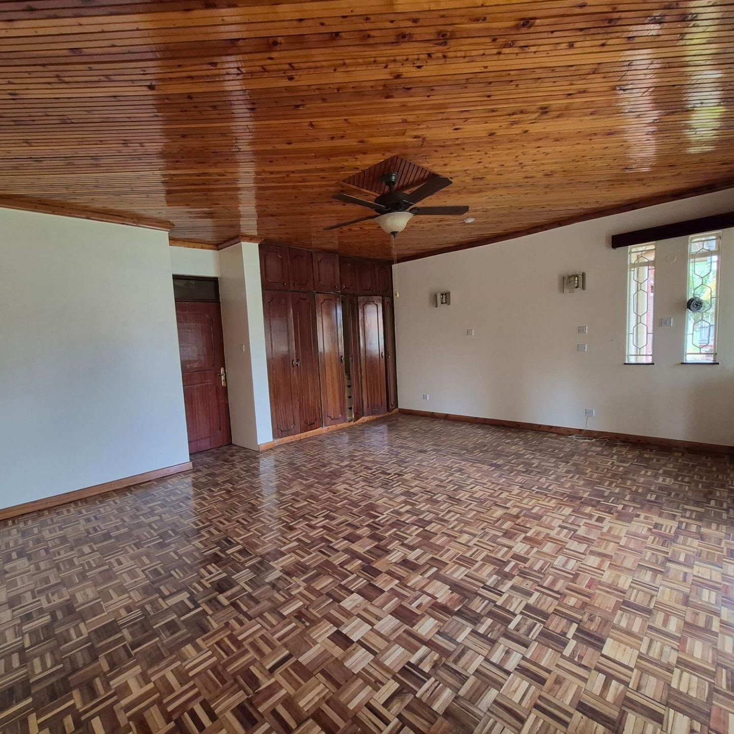 5 Bedroom House in Runda  for Sale thumbnail 8