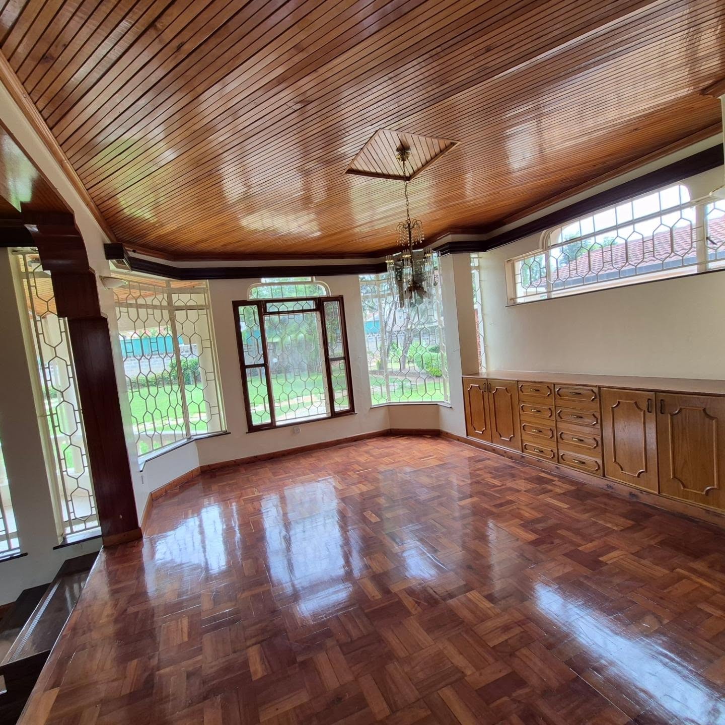 5 Bedroom House in Runda  for Sale thumbnail 14