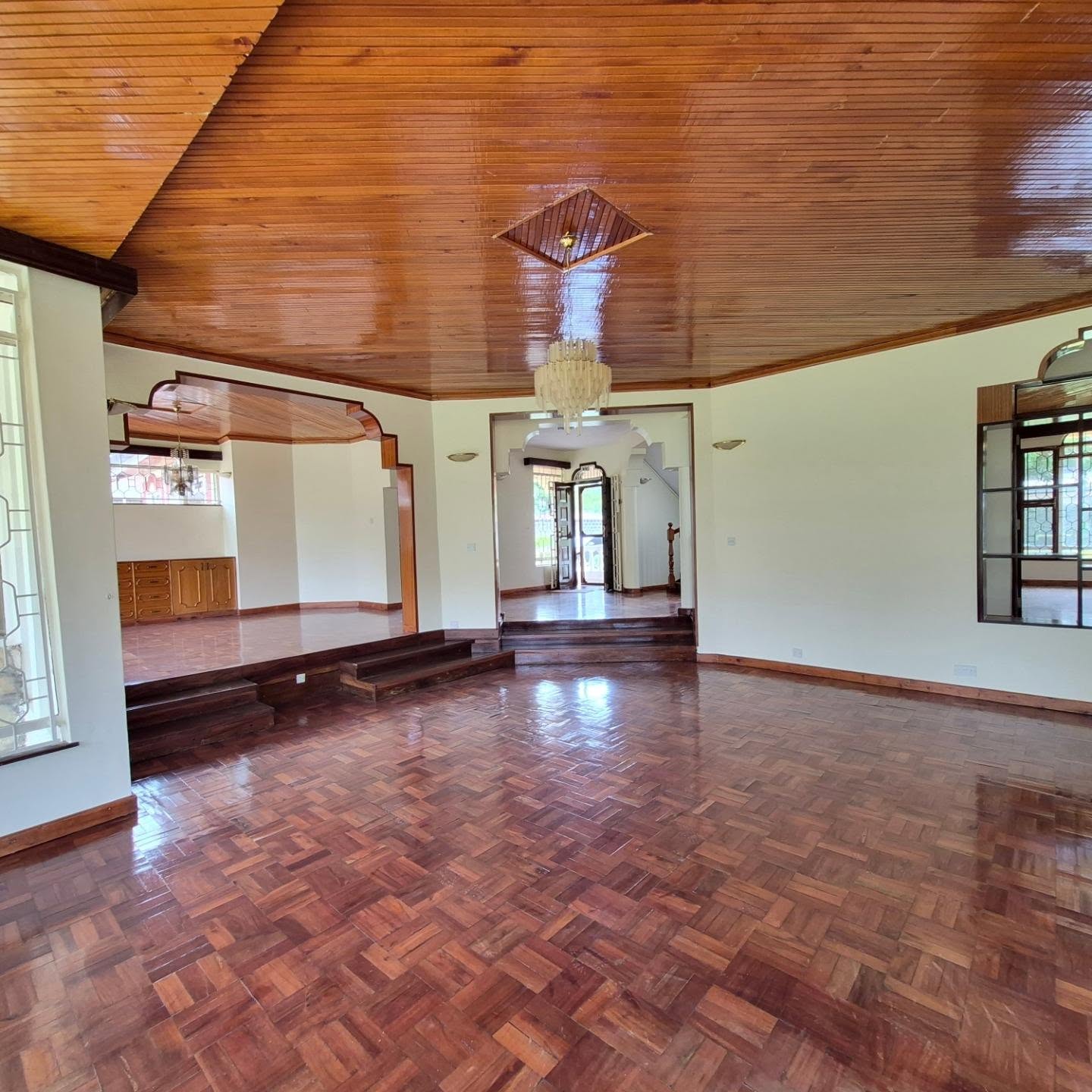 5 Bedroom House in Runda  for Sale thumbnail 16