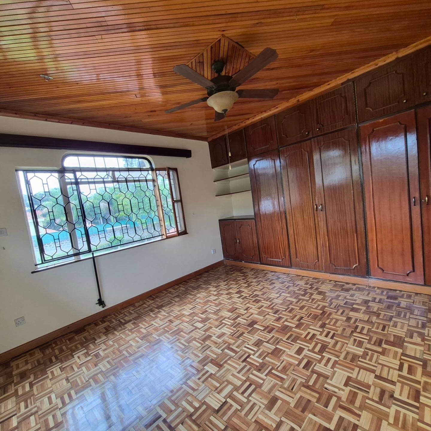 5 Bedroom House in Runda  for Sale thumbnail 20