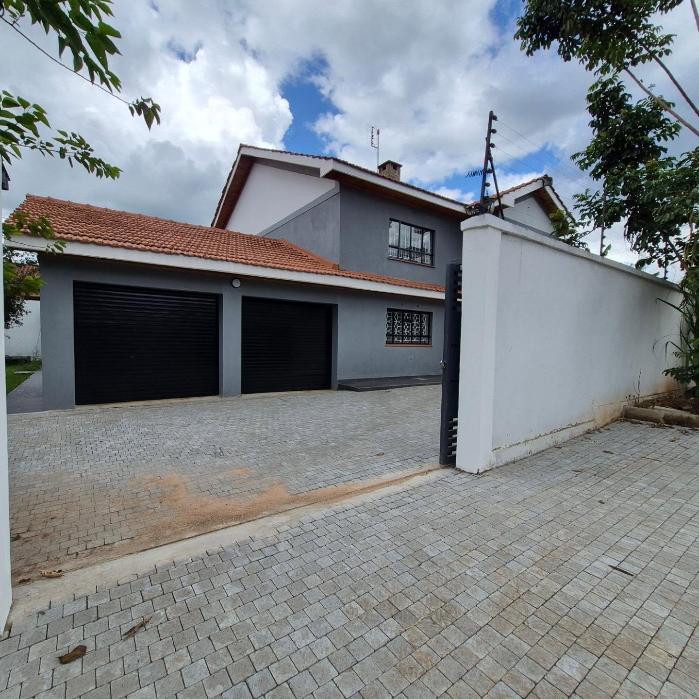 5 Bedroom House For Sale Thika Road — Thika Road, Nairobi