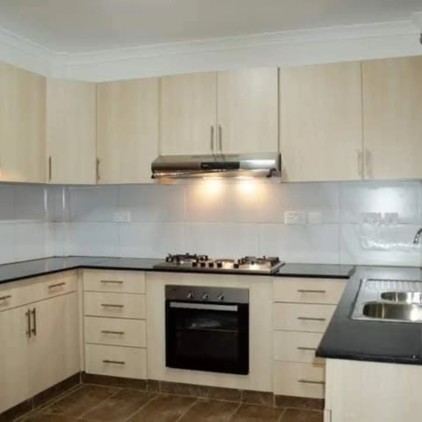 2 Bedroom Apartment For Rent In Tatu City thumbnail 3