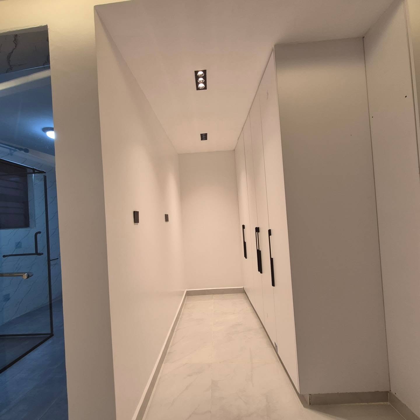 Elegant 5 Bedroom Family Home with DSQ for Sale thumbnail 14