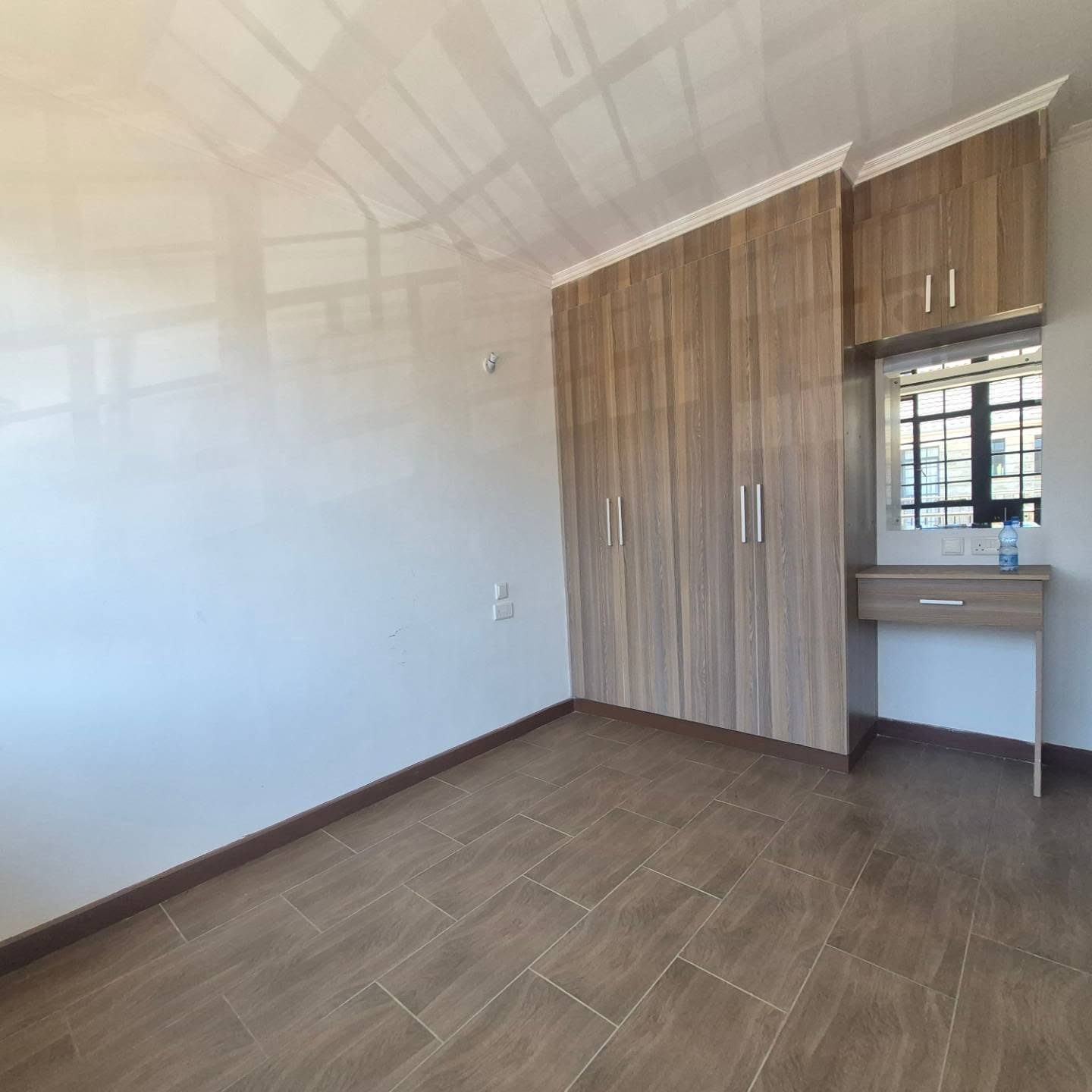 4-Bedroom All Ensuite Maisonette For Sale/Rent thumbnail 4