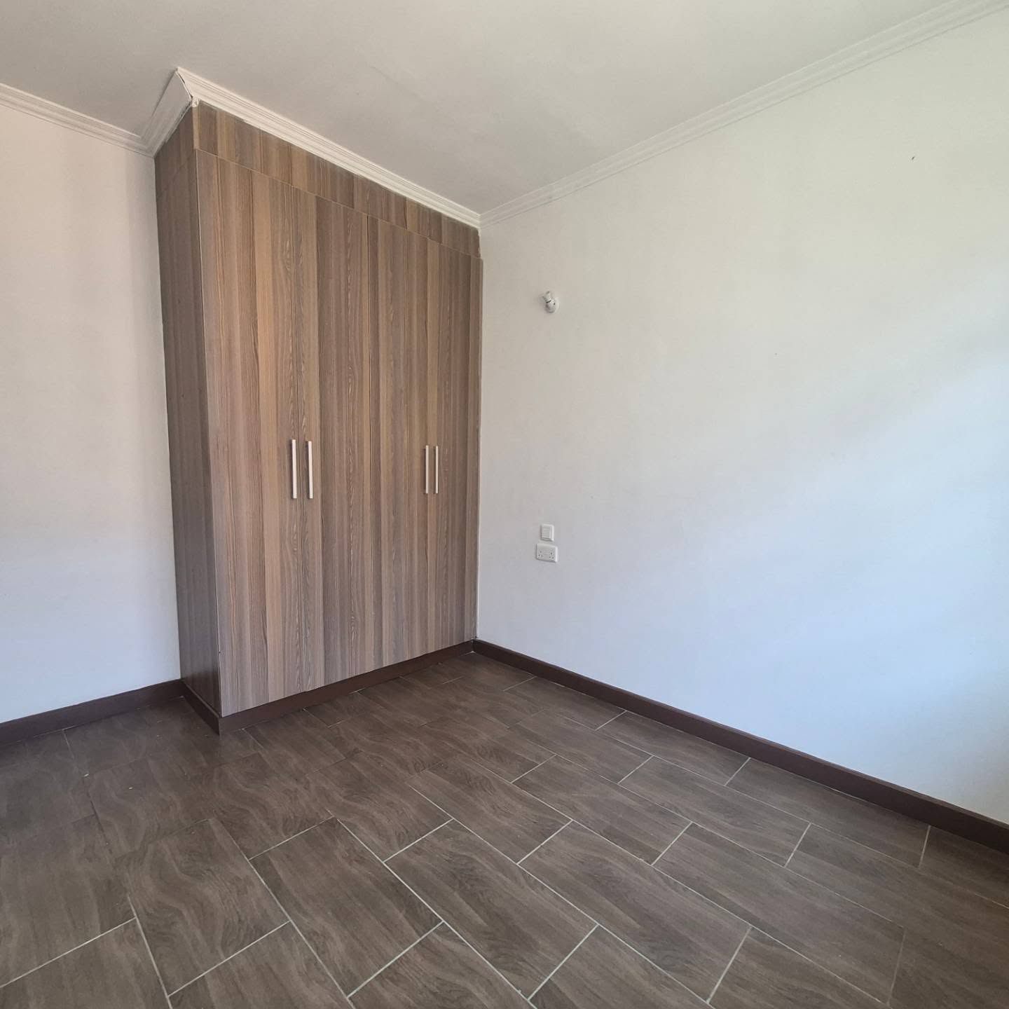 4-Bedroom All Ensuite Maisonette For Sale/Rent thumbnail 9