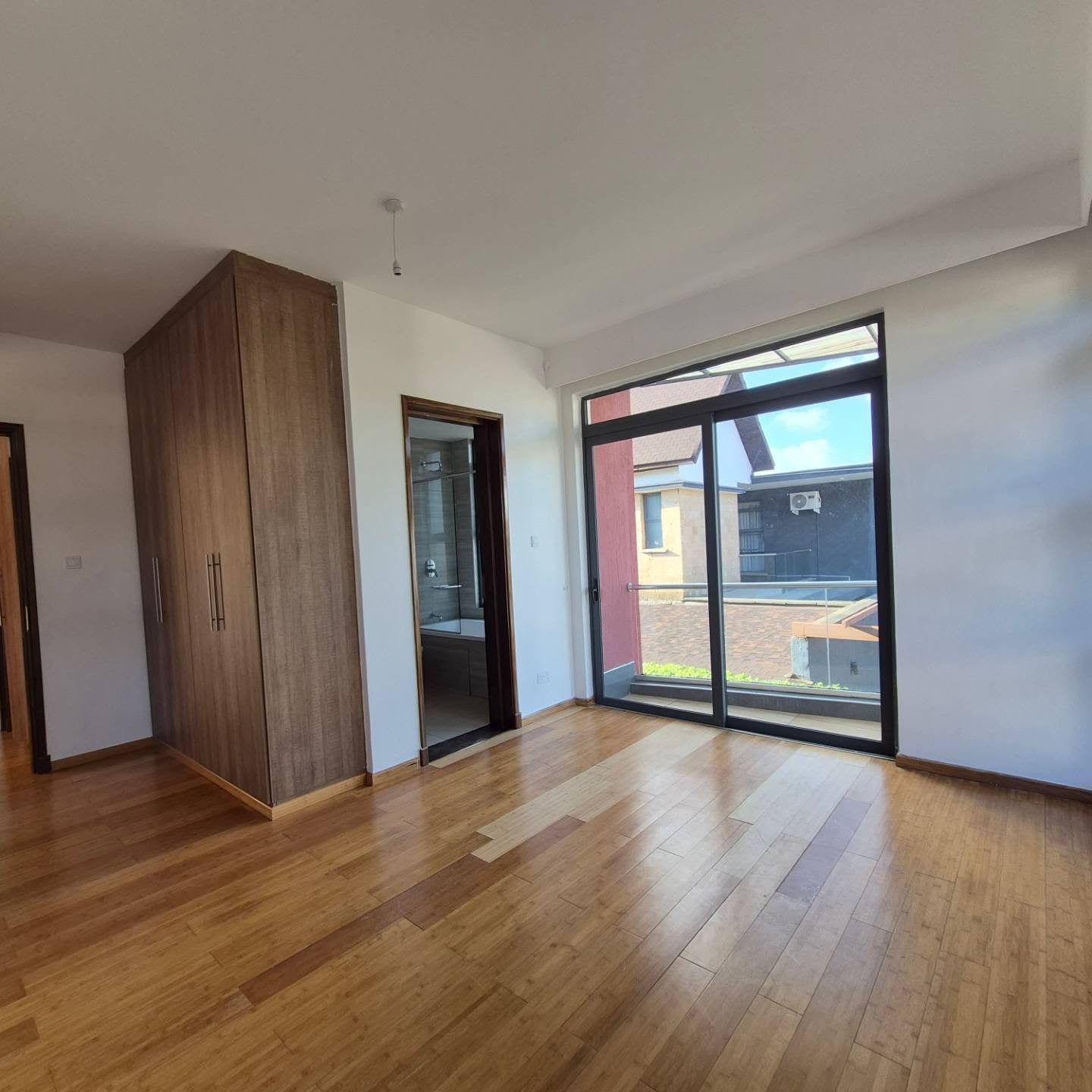 4-Bedroom House with DSQ | Garden Estate thumbnail 19