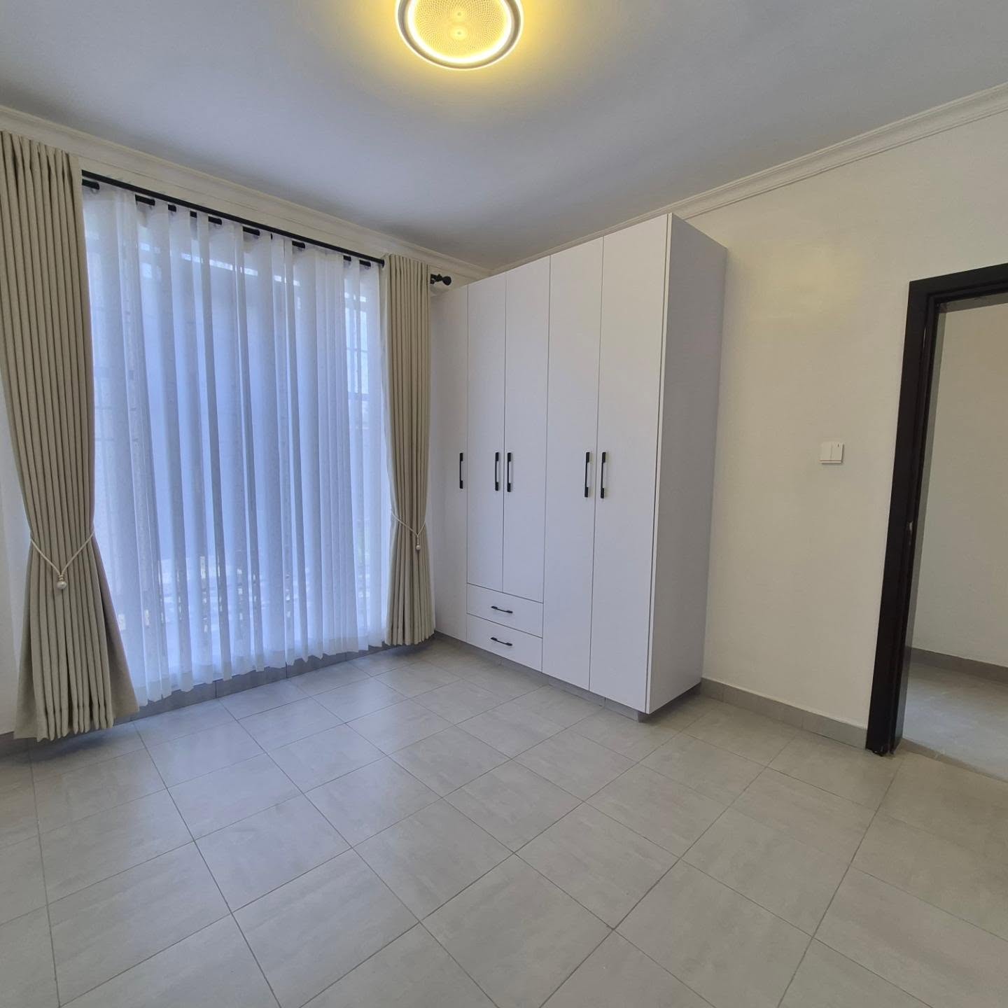 4-Bedroom Maisonette thumbnail 6