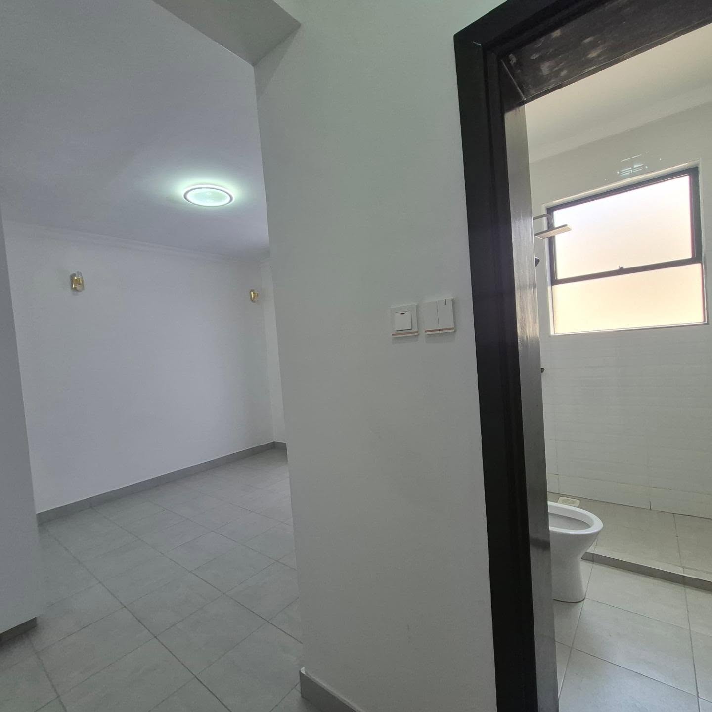 4-Bedroom Maisonette thumbnail 9