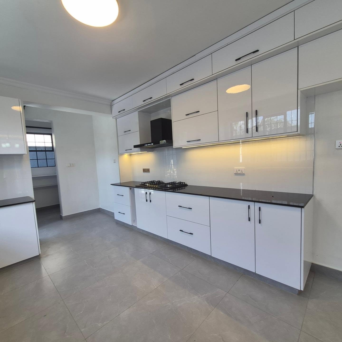 4-Bedroom Maisonette thumbnail 10