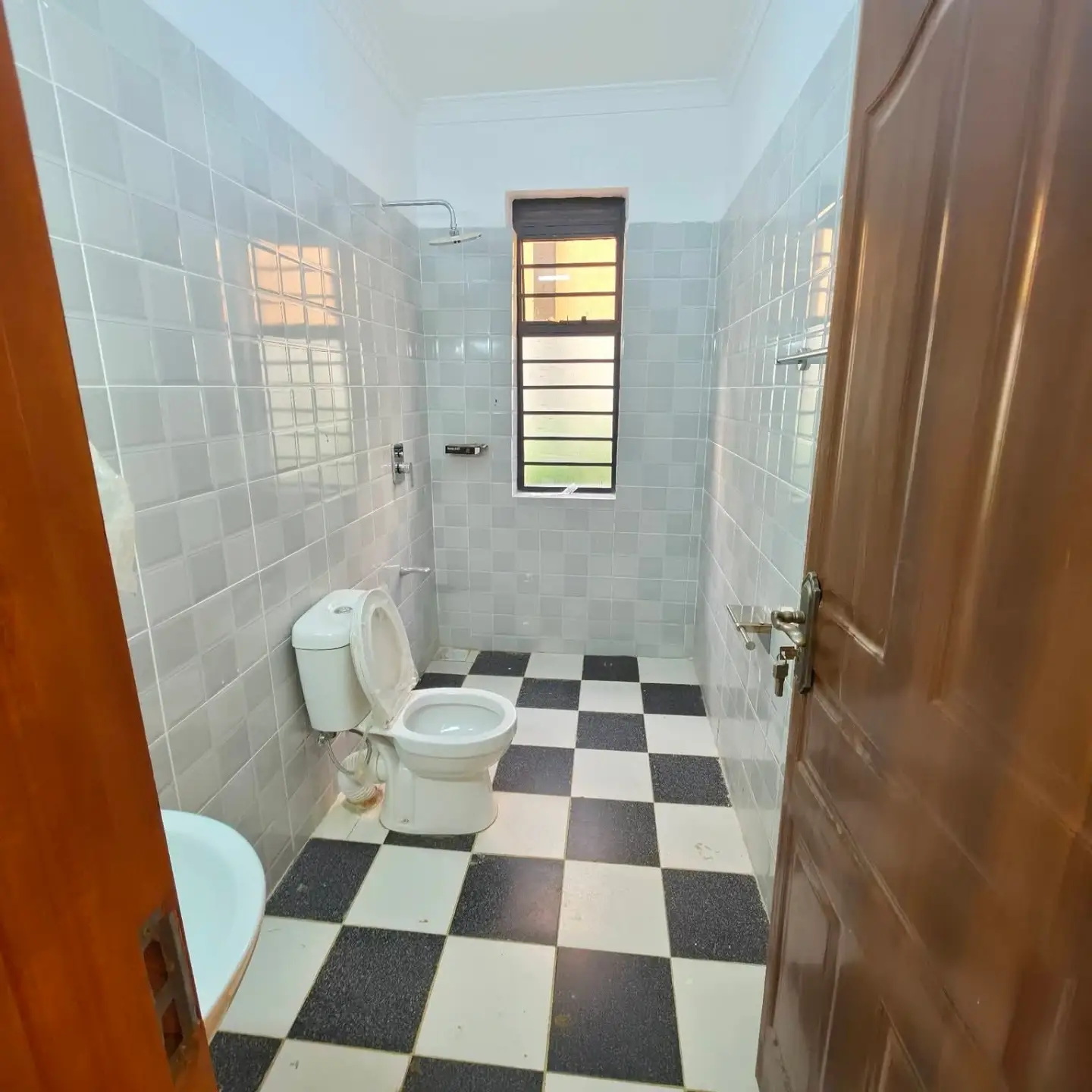 3-Bedroom Bungalow thumbnail 9