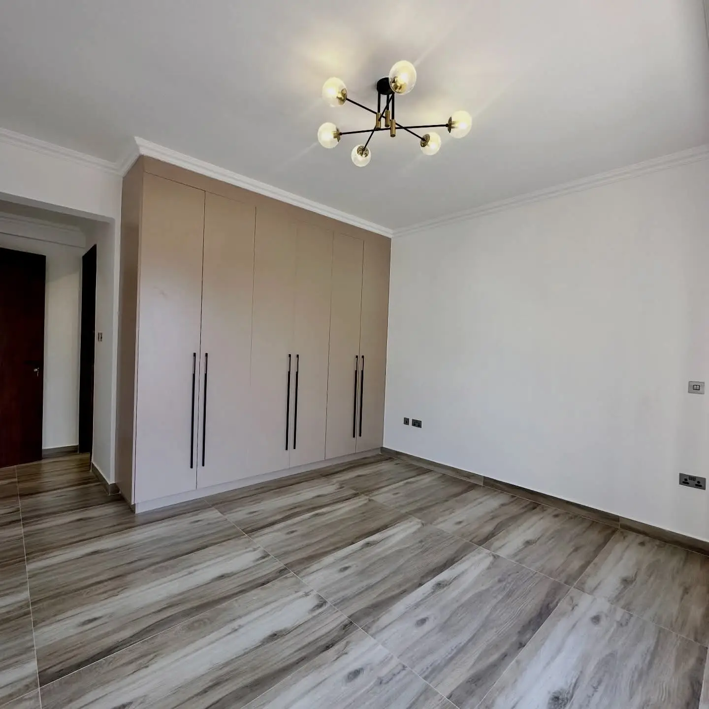 2-Bedroom Apartment thumbnail 9