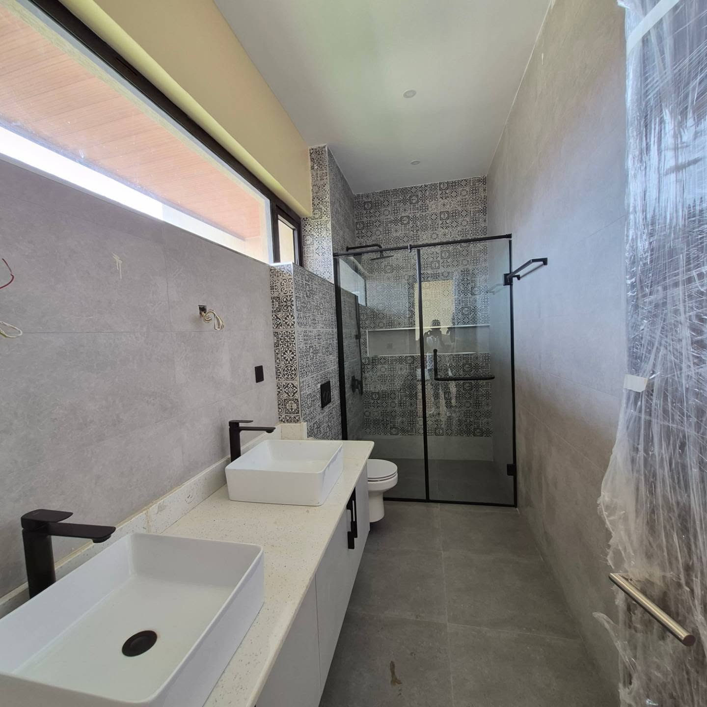 4-Bedroom Townhouse thumbnail 2