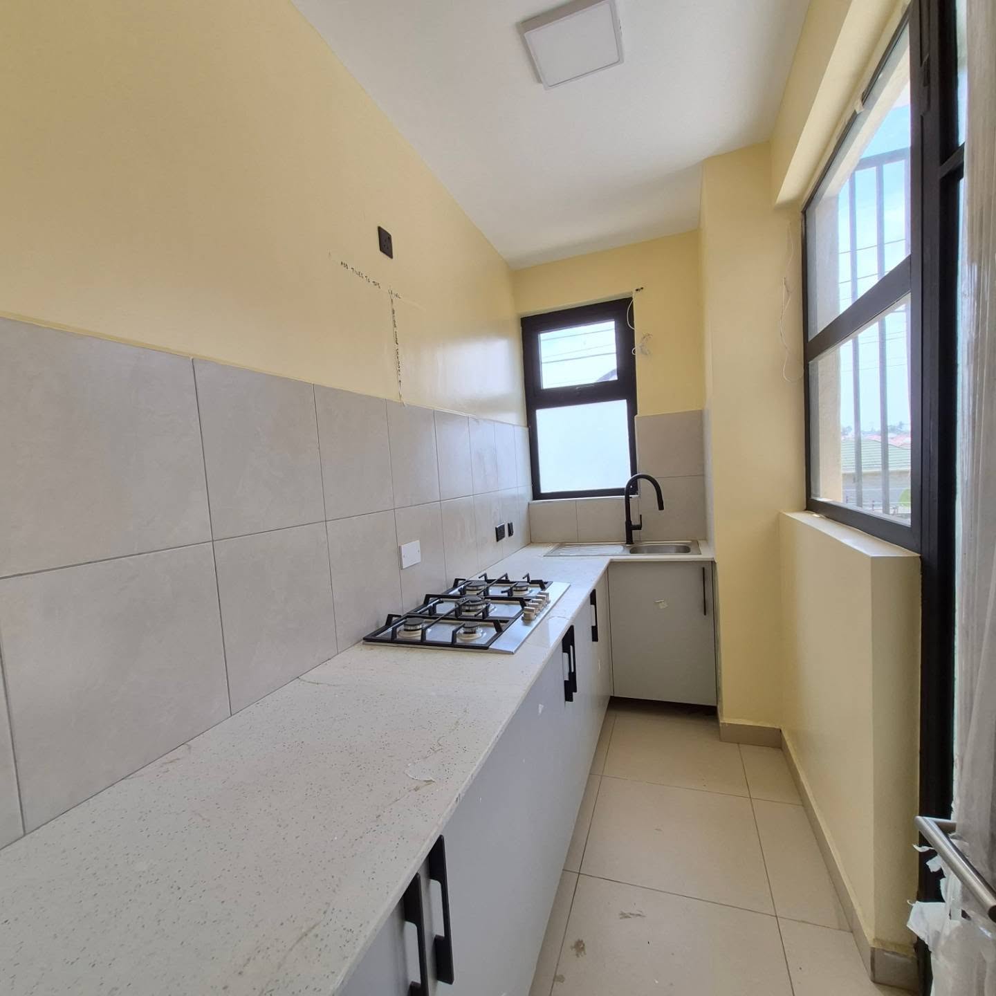 4-Bedroom Townhouse thumbnail 13