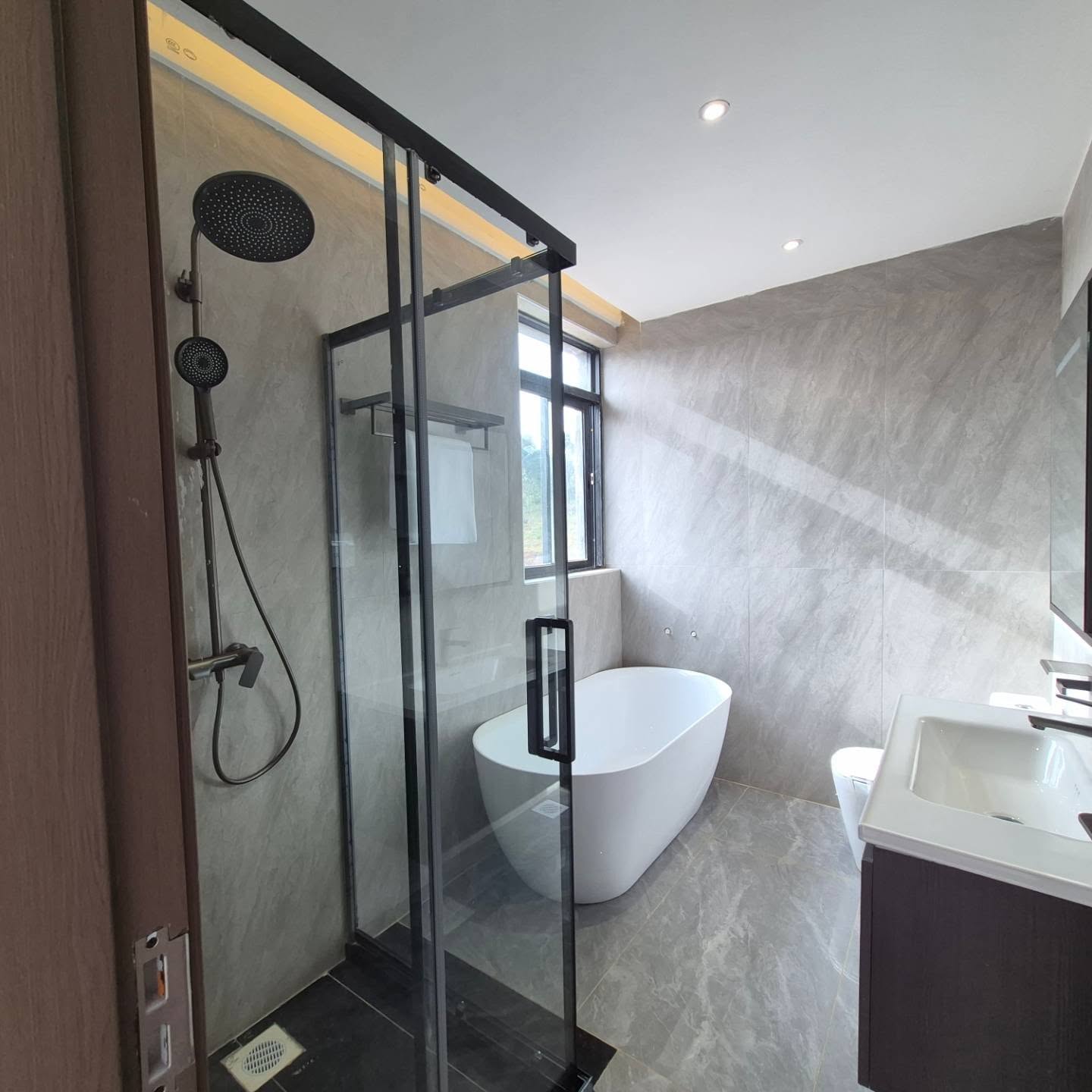 5-Bedroom Maisonette + DSQ thumbnail 5