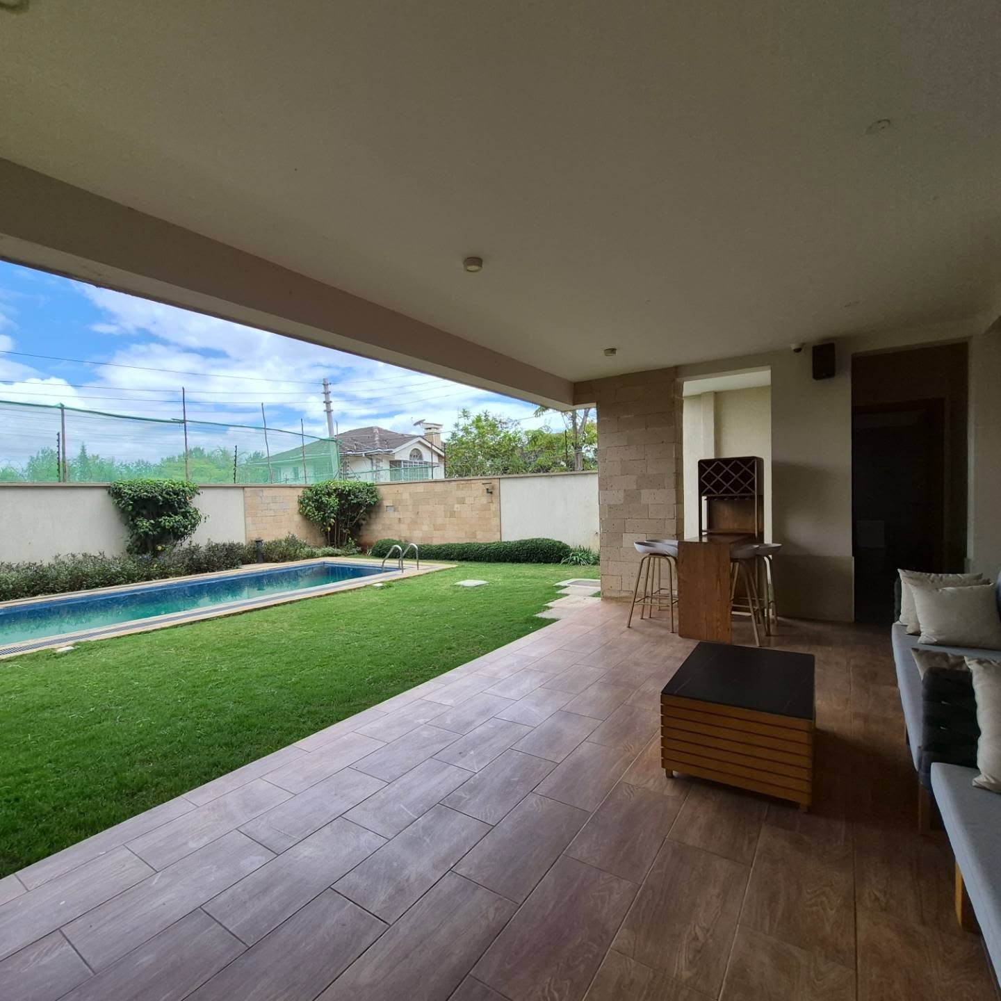 4 Bedroom Ultra-Luxury Townhouse For Sale In Lavington thumbnail 3