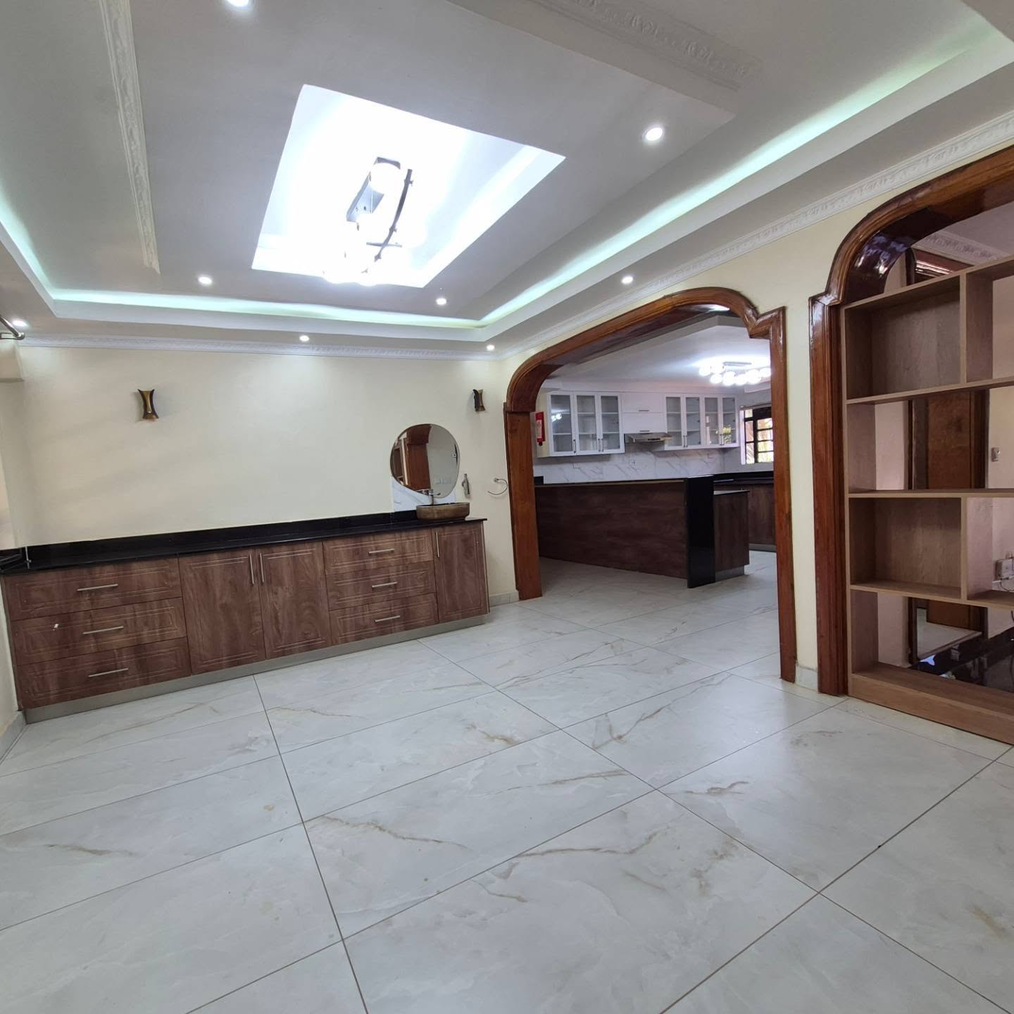 5 Bedroom House plus Dsq For Rent in Kitisuru Estate thumbnail 5