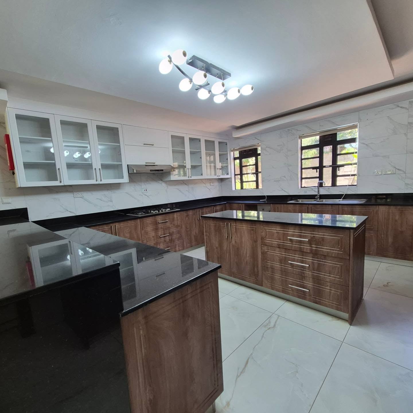 5 Bedroom House plus Dsq For Rent in Kitisuru Estate thumbnail 6
