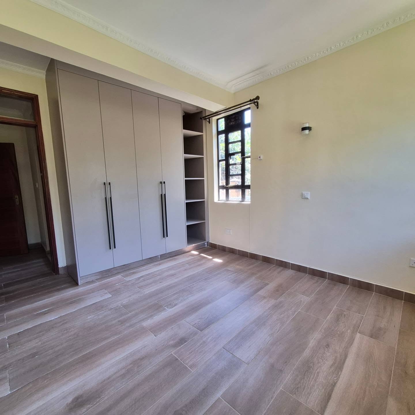 5 Bedroom House plus Dsq For Rent in Kitisuru Estate thumbnail 10