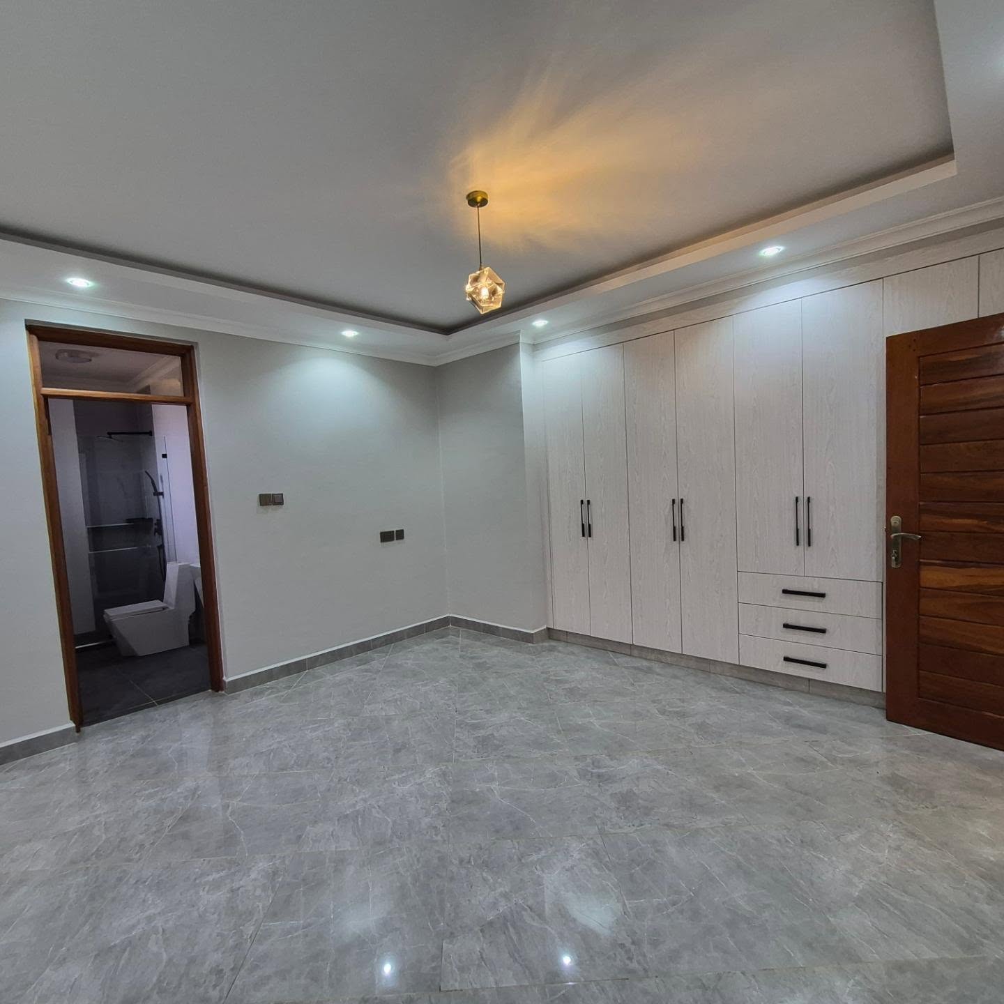 5 Bedroom Detached Bungalow For Sale in Runda thumbnail 9