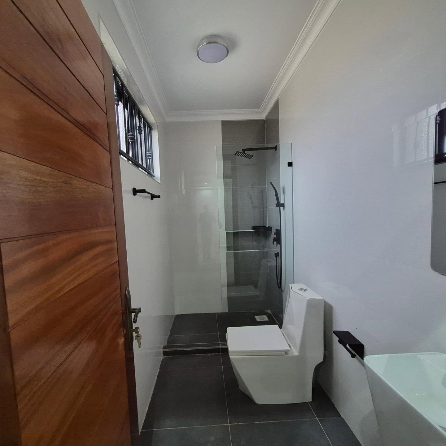 5 Bedroom Detached Bungalow For Sale in Runda thumbnail 10