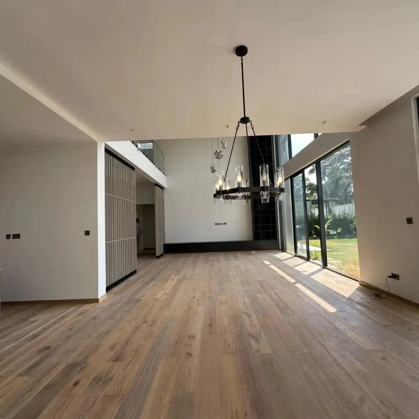 4 Bedroom + SQ Townhouse for Rent thumbnail 5