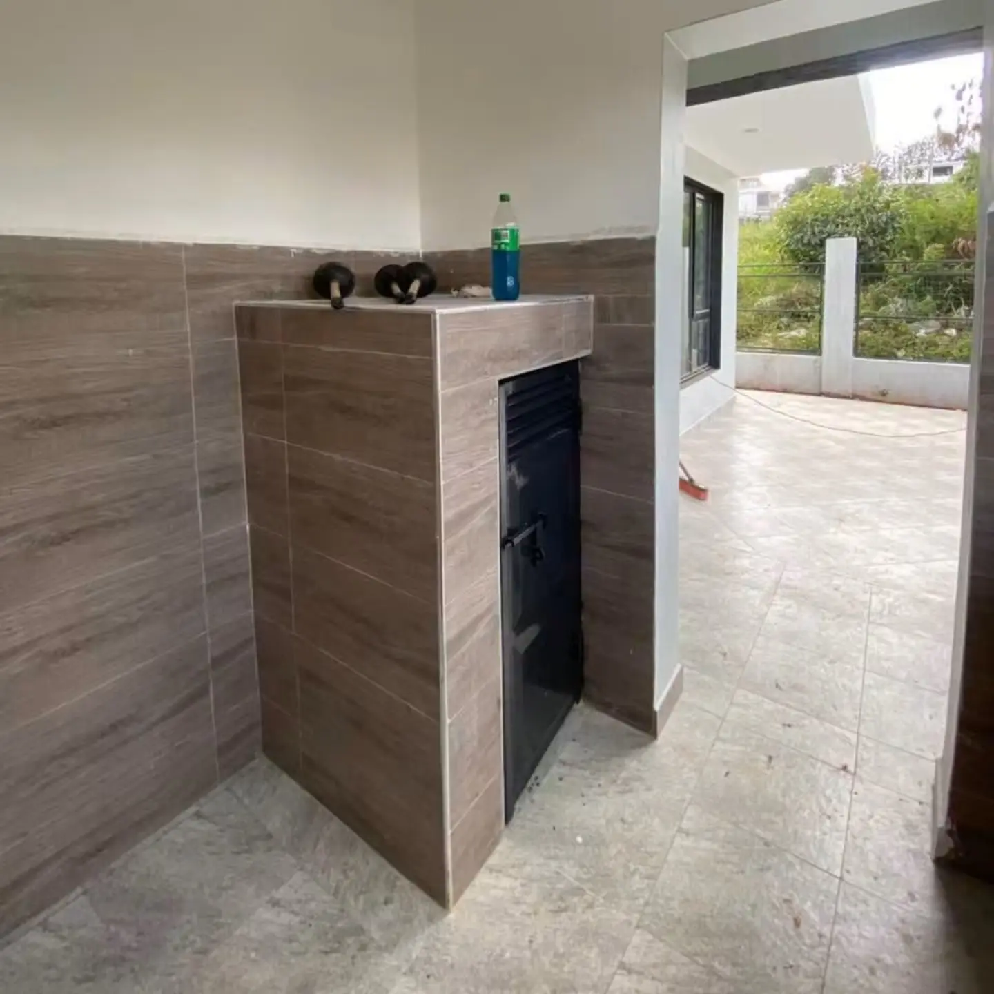 Modern 4 Bedroom House + DSQ To Let thumbnail 13