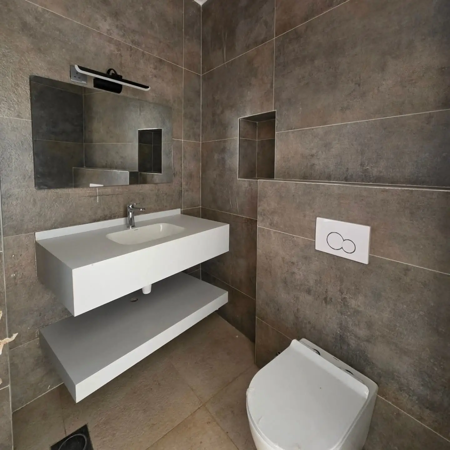Modern 4-Bedroom Villa + DSQ for Sale In Runda thumbnail 16