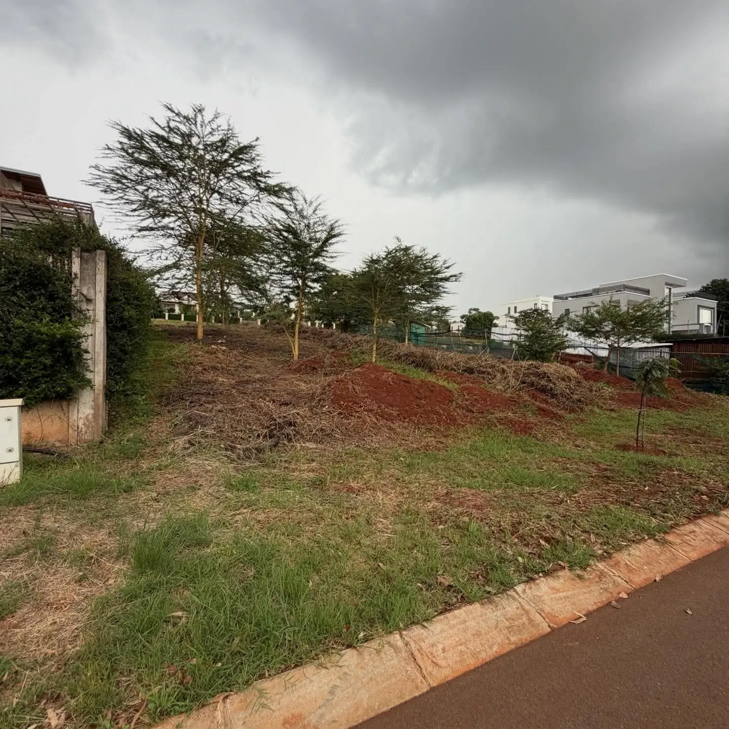 Prime 1/4 Acre Plots for Sale thumbnail 6