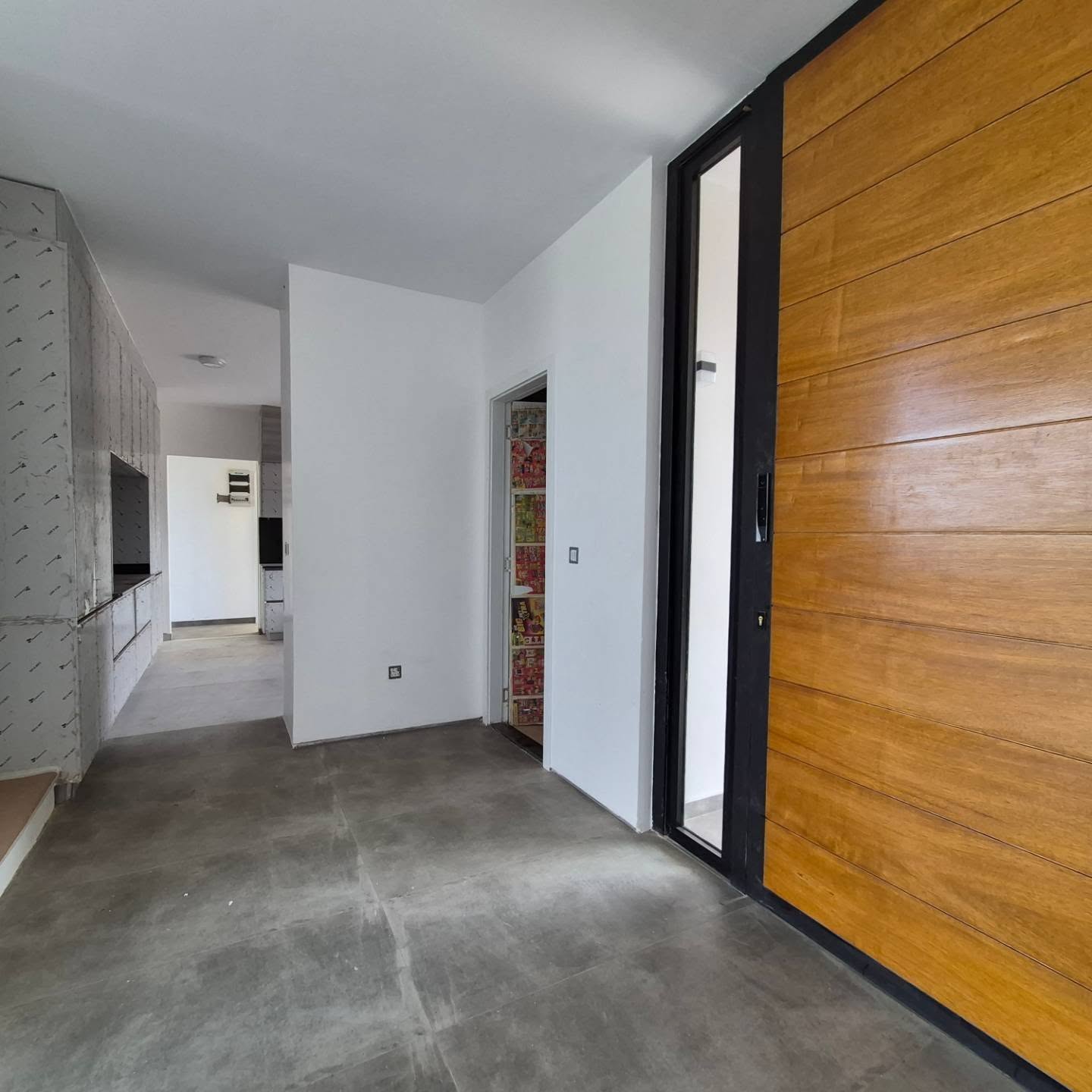 Modern 4-Bedroom Villa + DSQ for Sale | Runda thumbnail 16