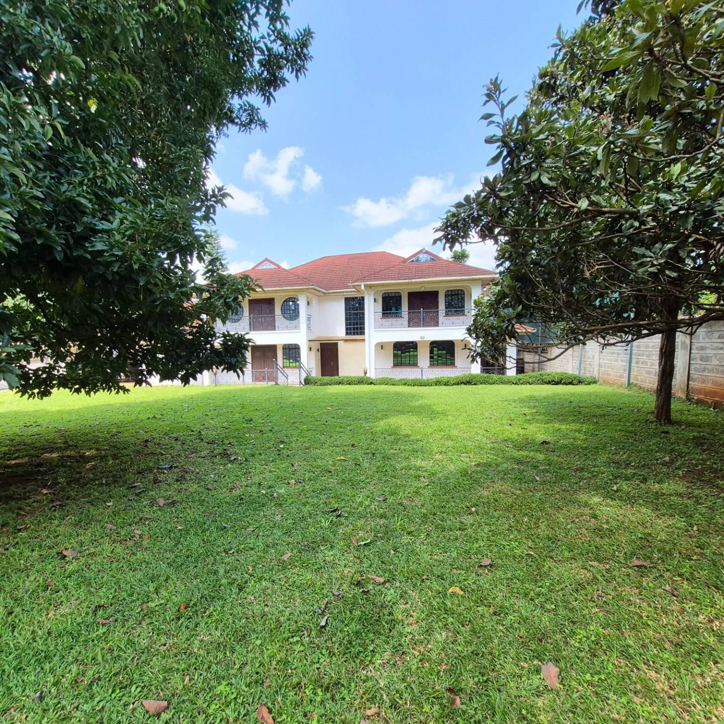 5 Bedroom House plus Dsq For Rent thumbnail 11