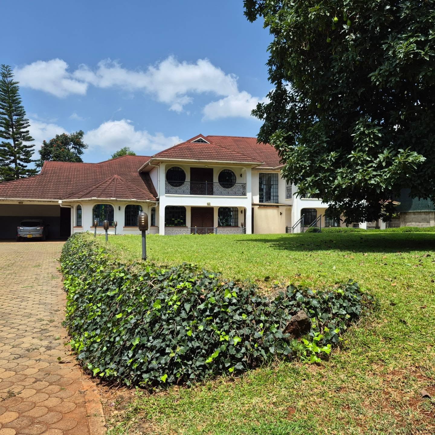 5 Bedroom House plus Dsq For Rent thumbnail 12