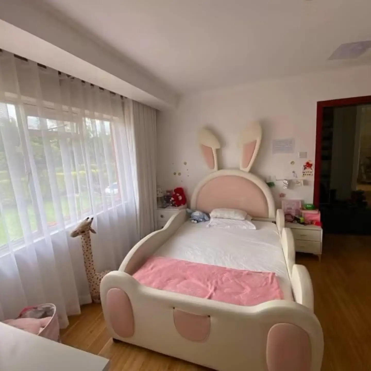 4-Bedroom House For Sale In Runda Nairobi thumbnail 5
