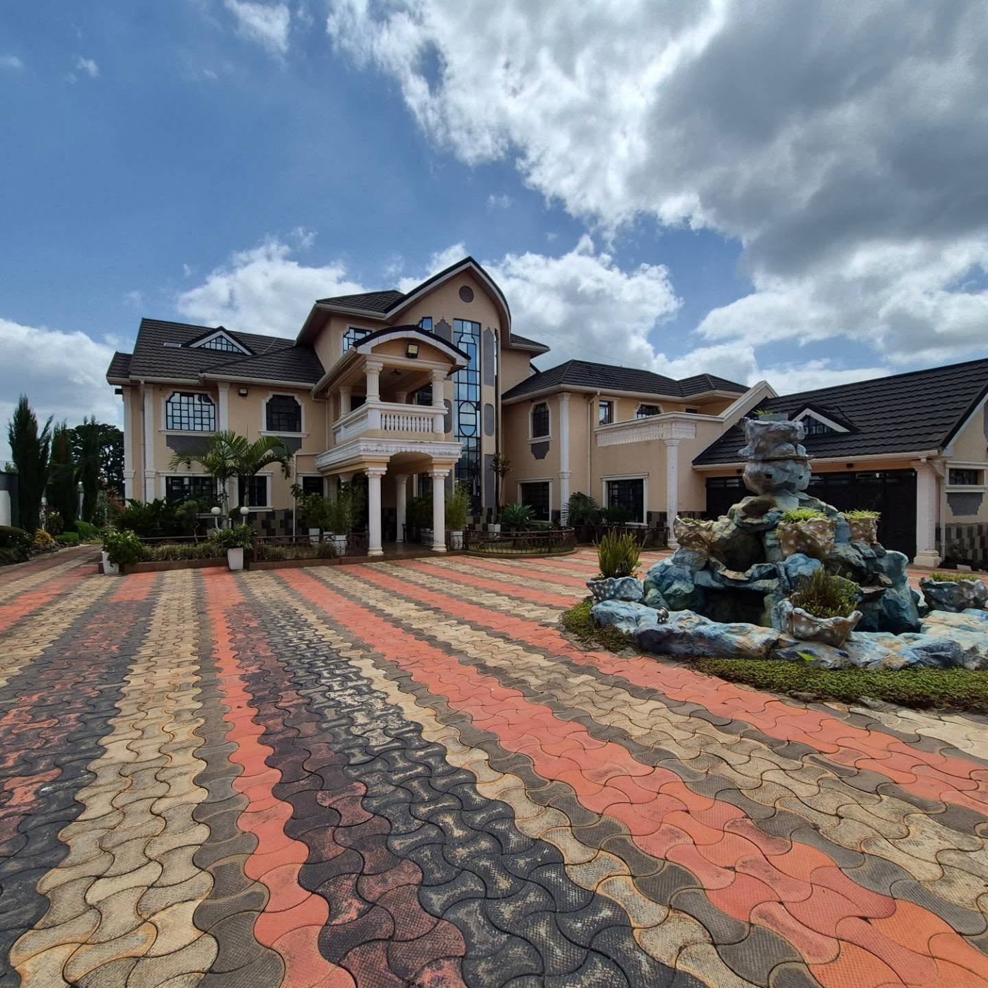 5-Bedroom + DSQ For Rent Runda — Runda, Nairobi