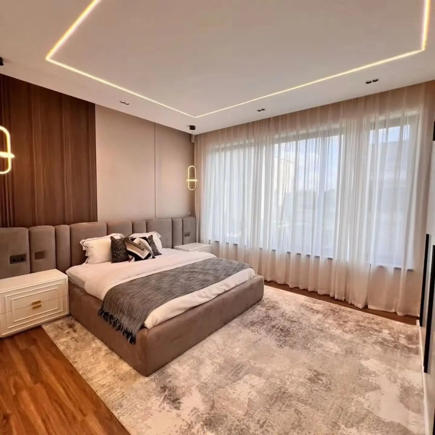 Luxury 5 Bedroom Villas for Sale thumbnail 10