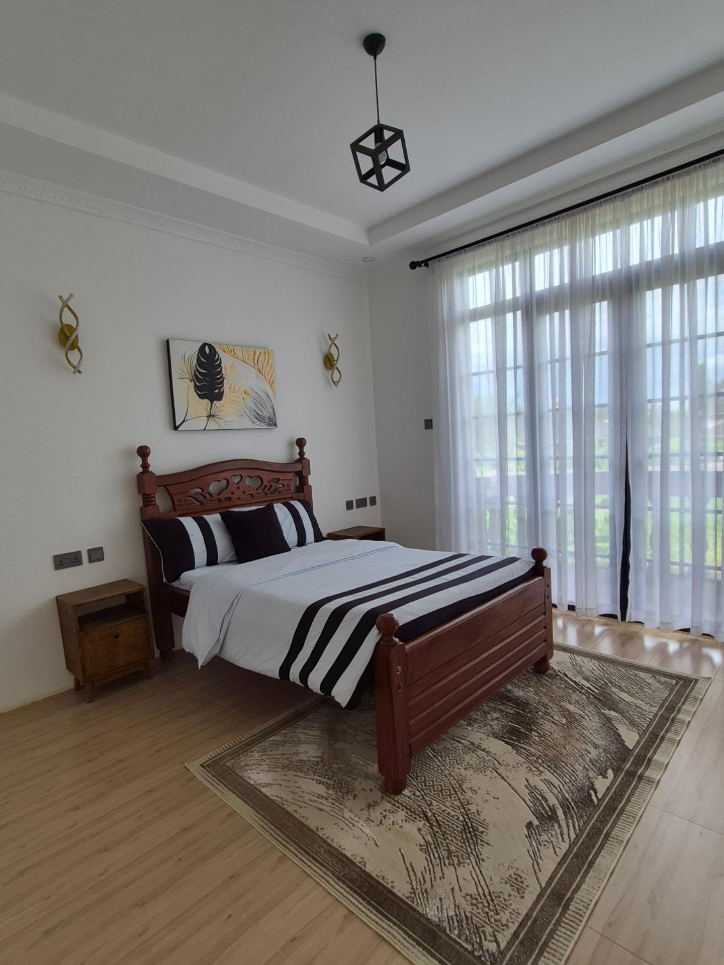 4 Bedroom All Ensuite Executive Residence for Sale thumbnail 9