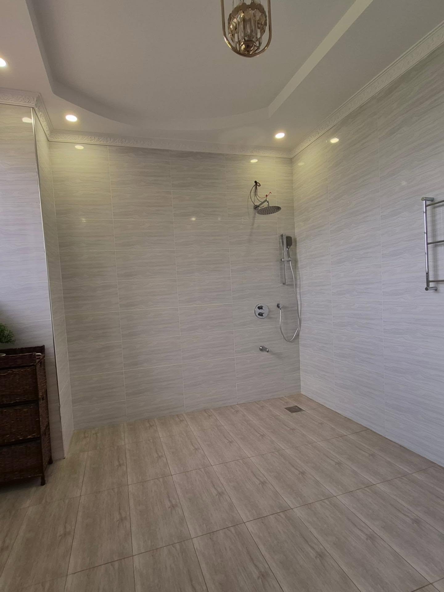 4 Bedroom All Ensuite Executive Residence for Sale thumbnail 11