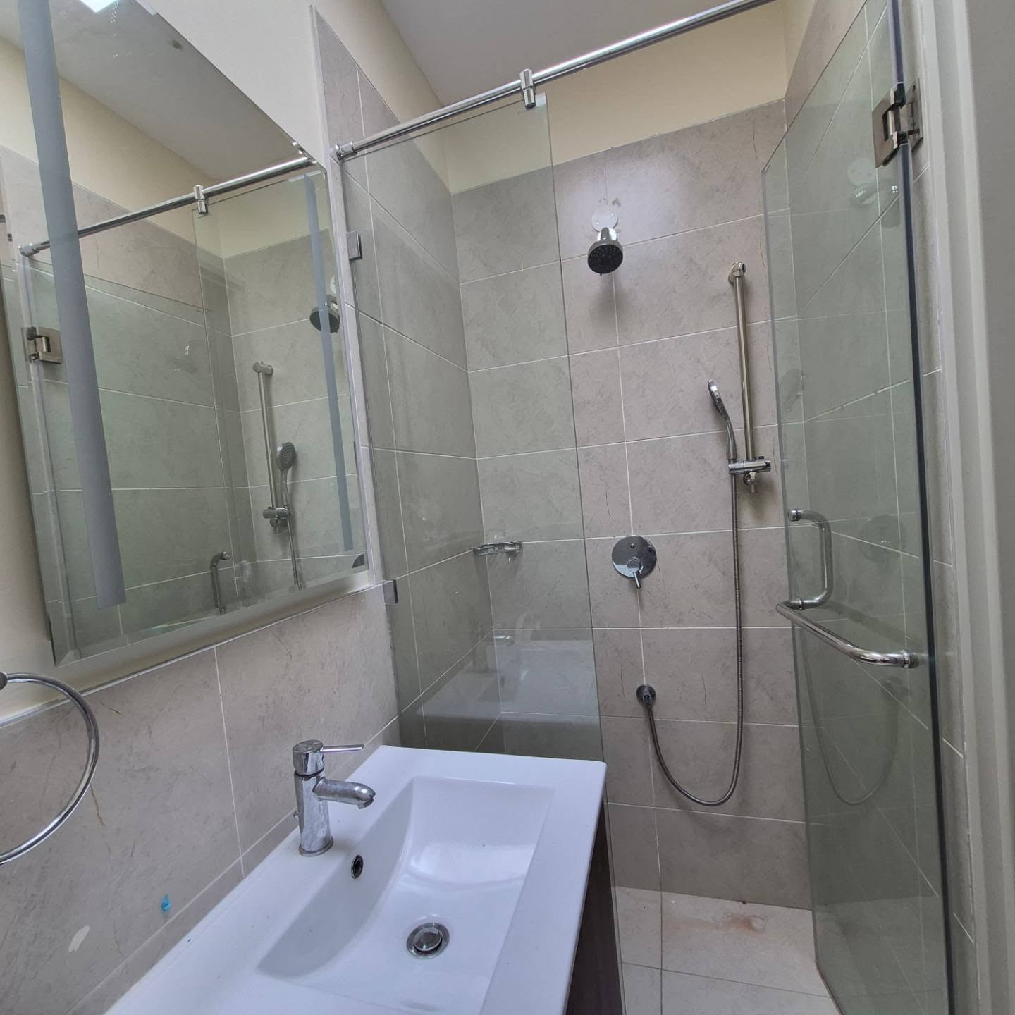 Elegant 4-Bedroom Villa for Sale in Runda thumbnail 3